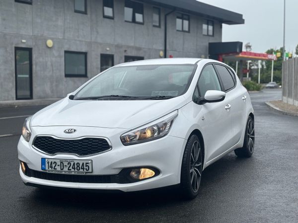 Kia Ceed Hatchback, Diesel, 2014, White