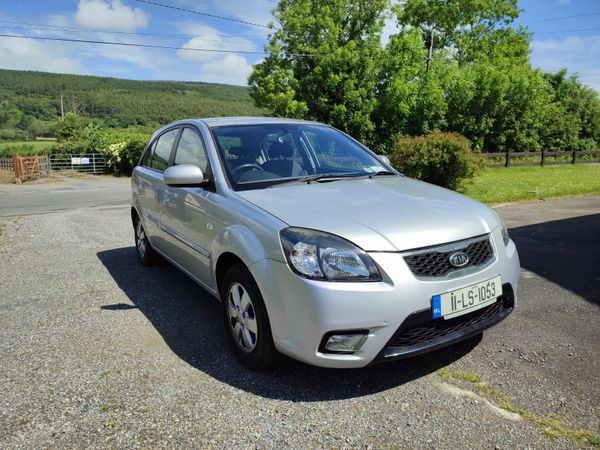 Kia Rio Hatchback, Diesel, 2011, Silver