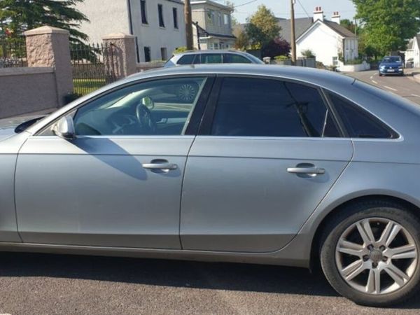 Audi A4 Saloon, Diesel, 2011, Grey