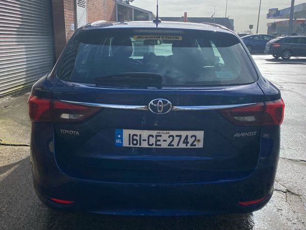 Toyota Avensis Estate, Diesel, 2016, Blue