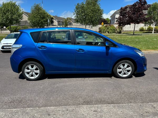 Toyota Verso MPV, Diesel, 2015, Blue