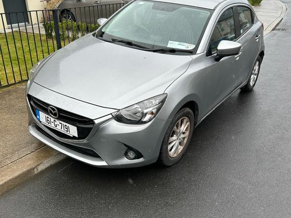 Mazda Mazda2 Hatchback, Petrol, 2016, Silver