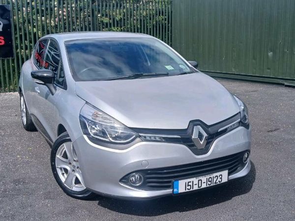 Renault Clio Hatchback, Petrol, 2015, Silver