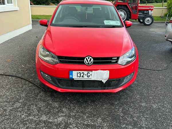 Volkswagen Polo Hatchback, Diesel, 2013, Red