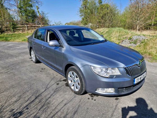 Skoda Superb Saloon, Diesel, 2009, Grey