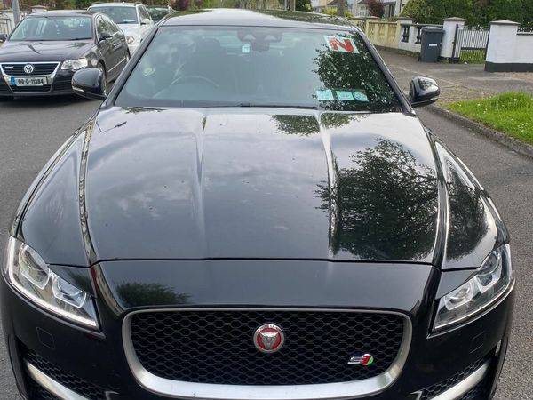 Jaguar XF Saloon, Diesel, 2015, Black