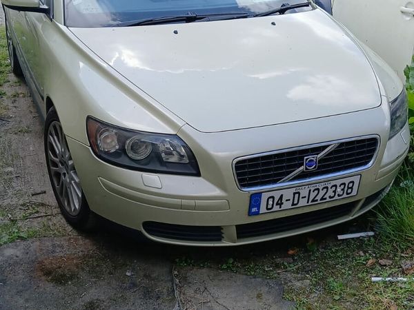 Volvo S40 Saloon, Petrol, 2004, Green