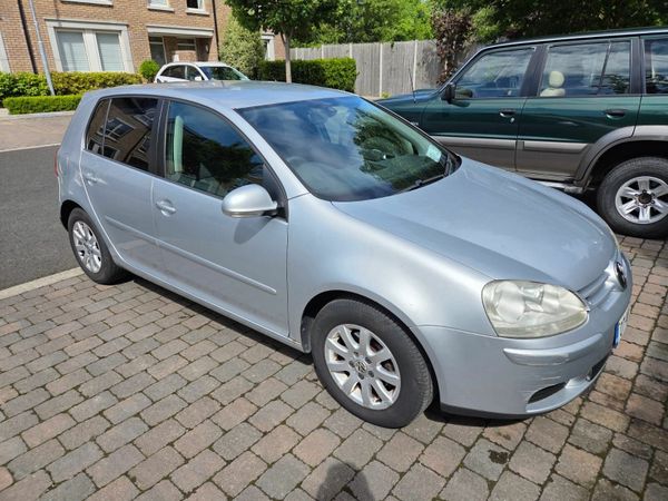 Volkswagen Golf Hatchback, Petrol, 2007, Silver