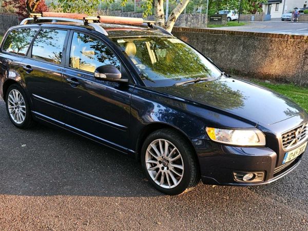 Volvo V50 Estate, Diesel, 2012, Blue