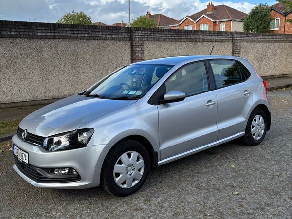 Volkswagen Polo Hatchback, Petrol, 2014, Silver