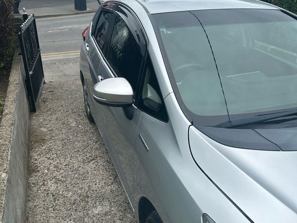 Honda Fit Hatchback, Petrol Hybrid, 2015, Silver