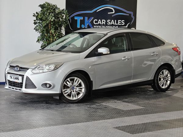 Ford Focus Saloon, Diesel, 2012, Silver