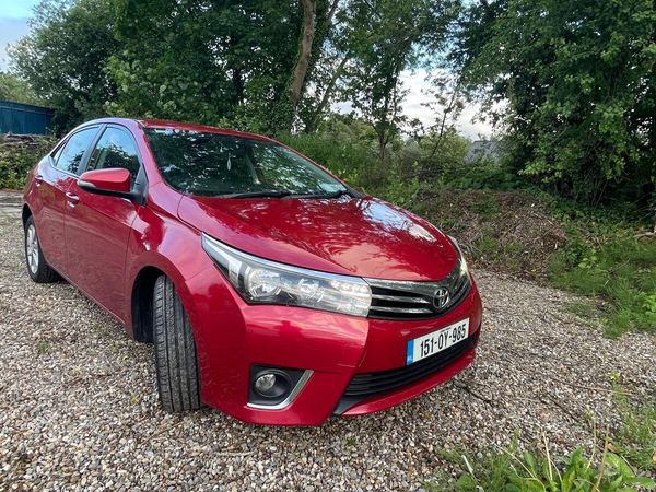 Toyota Corolla Saloon, Diesel, 2015, Blue