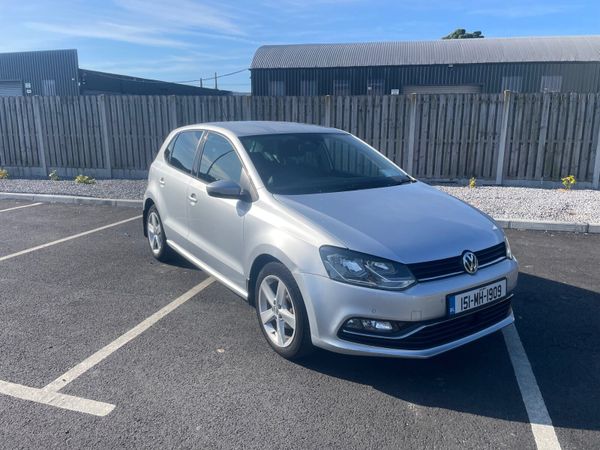 Volkswagen Polo Hatchback, Petrol, 2015, Silver