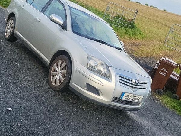 Toyota Avensis Saloon, Petrol, 2008, Silver