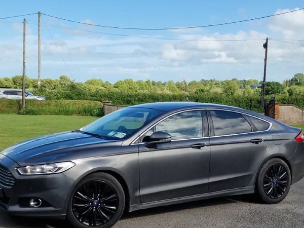 Ford Mondeo Hatchback, Diesel, 2019, Grey