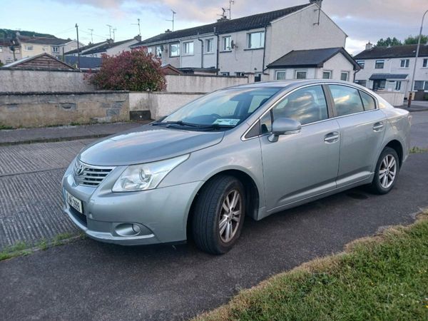 Toyota Avensis Saloon, Diesel, 2010, Grey