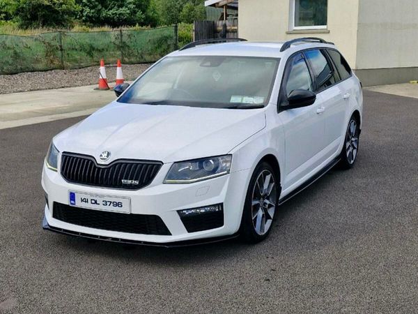 Skoda Octavia Estate, Diesel, 2014, White