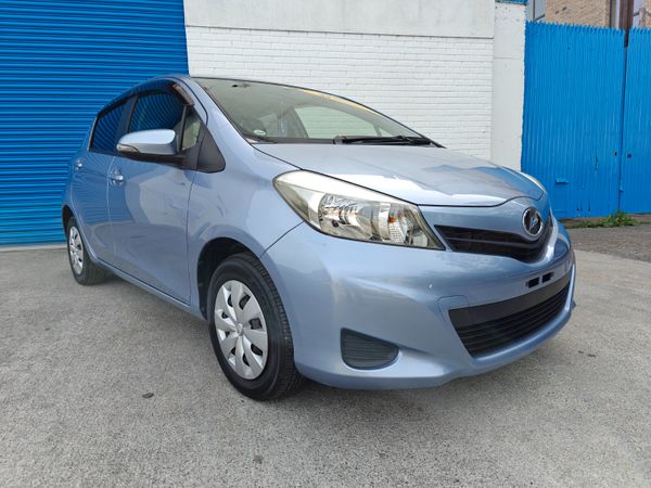 Toyota Vitz Hatchback, Petrol, 2013, Blue