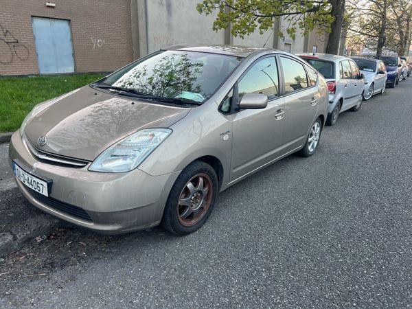 Toyota Prius Hatchback, Petrol Hybrid, 2008, Bronze