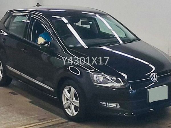 Volkswagen Polo Hatchback, Petrol, 2014, Black