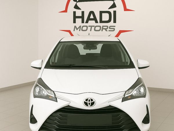 Toyota Yaris Hatchback, Petrol, 2020, White