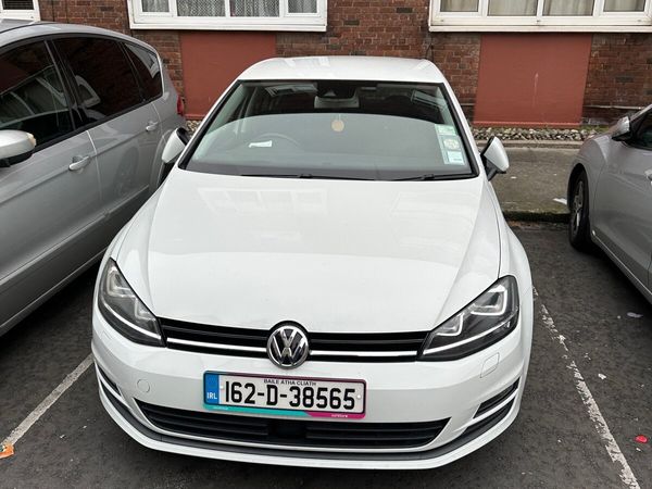 Volkswagen Golf Hatchback, Petrol, 2016, White