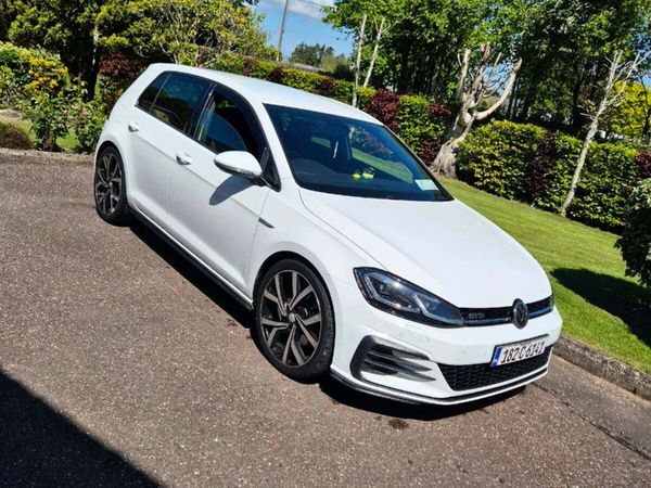 Volkswagen Golf Hatchback, Diesel, 2018, White