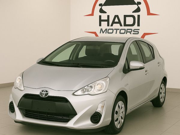 Toyota Aqua Hatchback, Petrol Hybrid, 2020, Silver