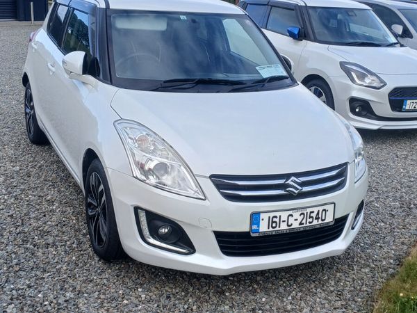 Suzuki Swift Hatchback, Petrol, 2016, White