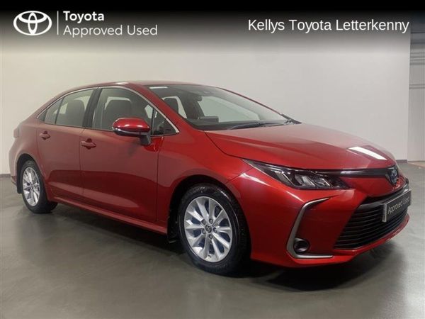 Toyota Corolla Saloon, Hybrid, 2022, White