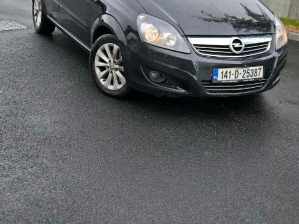Opel Zafira MPV, Diesel, 2014, Black