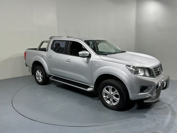 Nissan Navara Pick Up, Diesel, 2021, Silver