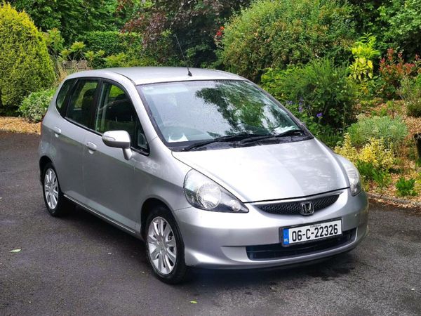 Honda Jazz Hatchback, Petrol, 2006, Grey