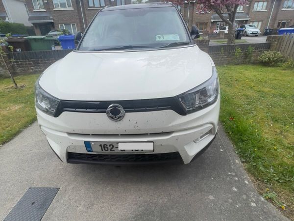 SsangYong Tivoli SUV, Diesel, 2016, White