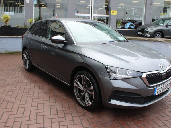 Skoda Scala Hatchback, Petrol, 2022, Grey