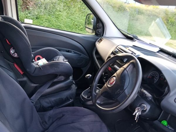 Fiat Doblo MPV, Diesel, 2014, White
