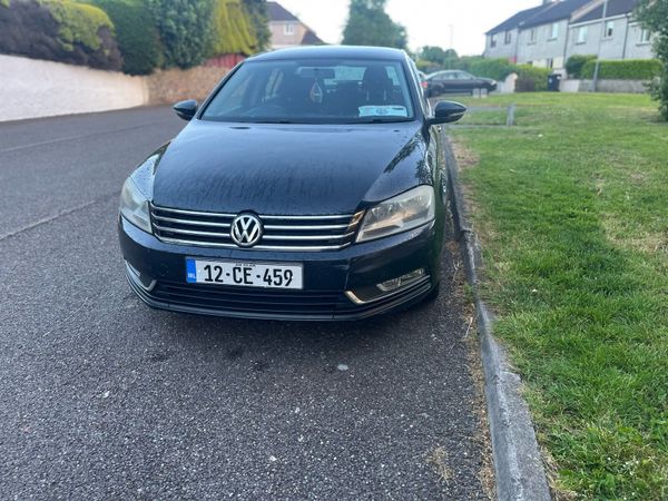 Volkswagen Passat Saloon, Diesel, 2012, Black