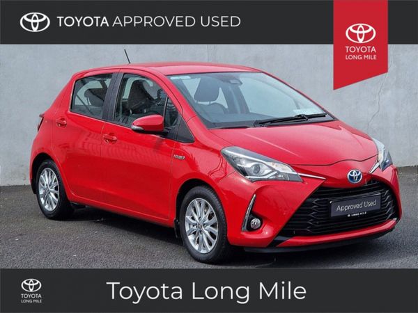 Toyota Yaris Hatchback, Petrol Hybrid, 2017, Red