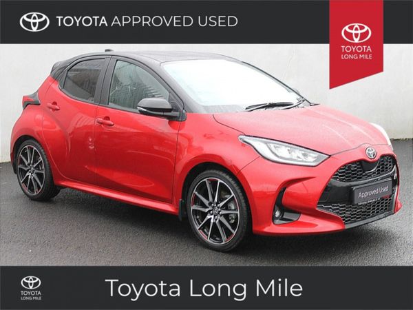 Toyota Yaris Hatchback, Petrol Hybrid, 2022, Red
