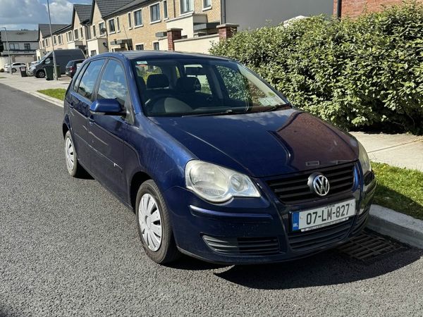 Volkswagen Polo Hatchback, Petrol, 2007, Blue