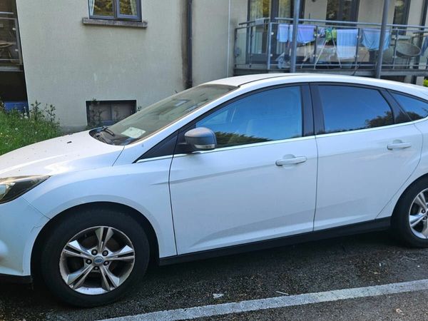 Ford Focus Hatchback, Diesel, 2013, White