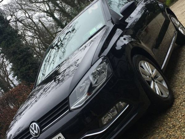 Volkswagen Polo Hatchback, Diesel, 2014, Black