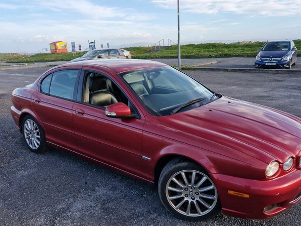 Jaguar X-Type Saloon, Diesel, 2008, Red