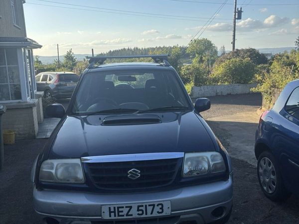 Suzuki Grand Vitara SUV, Diesel, 2004, Grey