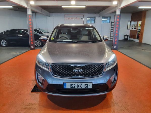 Kia Sorento SUV, Diesel, 2015, Grey