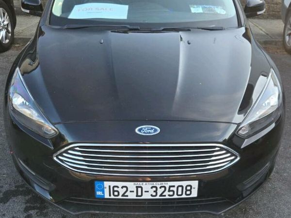 Ford Focus Hatchback, Petrol, 2016, Black