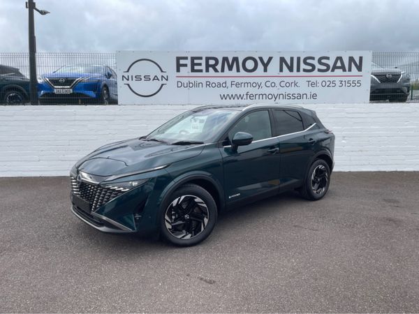 Nissan Qashqai SUV, Petrol Hybrid, 2025, Green