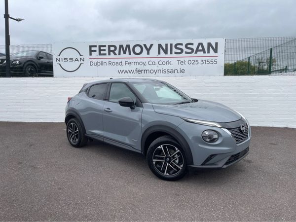 Nissan Juke Hatchback, Petrol Hybrid, 2025, Grey