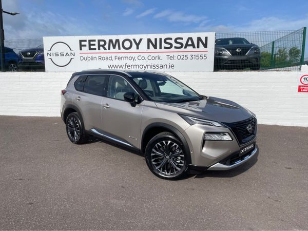 Nissan X-Trail SUV, Petrol Hybrid, 2025, Gold